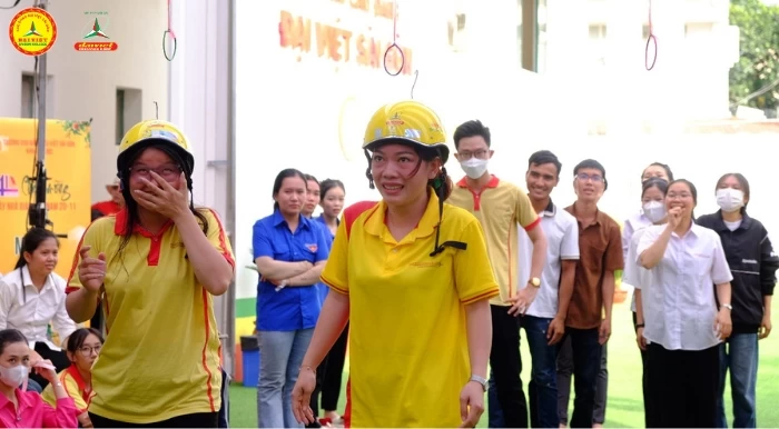 Cao đẳng Đại Việt Sài Gòn Tổ Chức Hoạt Động Vui Chơi Trong Trường Học