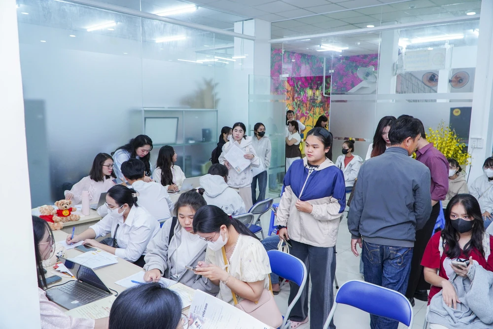 Trường Cao Đẳng Đại Việt Sài Gòn Đón Thí Sinh 2K8 Nhập Học Ngày 24/08/2026