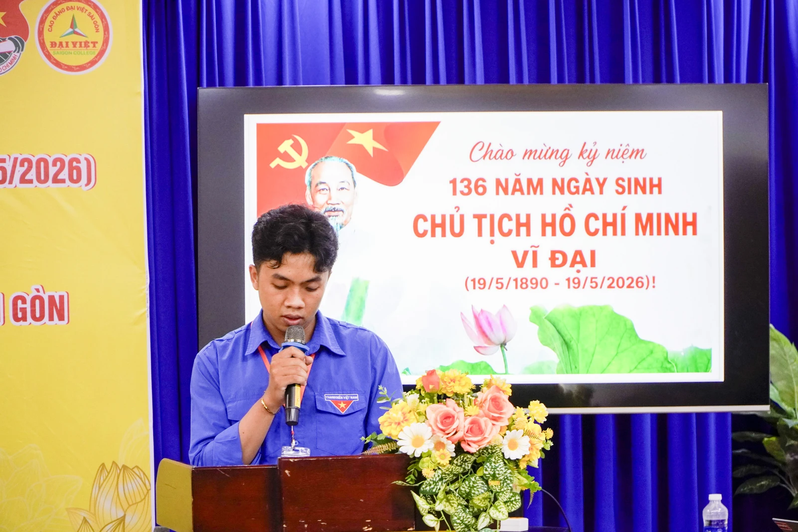 TRƯỜNG CAO ĐẲNG ĐẠI VIỆT SÀI GÒN KỶ NIỆM 136 NĂM NGÀY SINH CHỦ TỊCH HỒ CHÍ MINH VÀ TRAO QUYẾT ĐỊNH BCH ĐOÀN TRƯỜNG NHIỆM KỲ 2025 - 2028