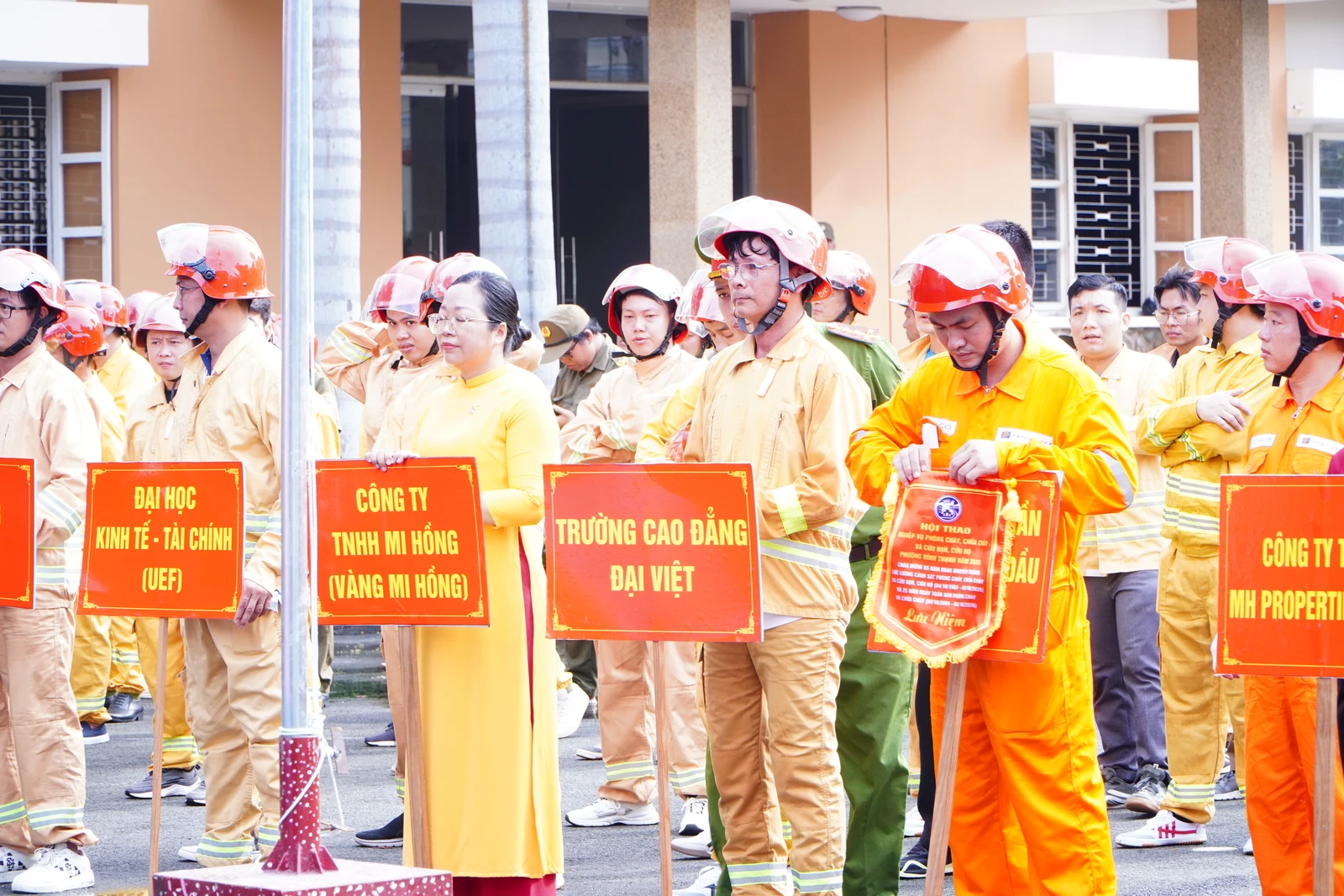 TRƯỜNG CAO ĐẲNG ĐẠI VIỆT SÀI GÒN THAM GIA HỘI THAO NGHIỆP VỤ CHỮA CHÁY VÀ CỨU NẠN, CỨU HỘ NĂM 2026