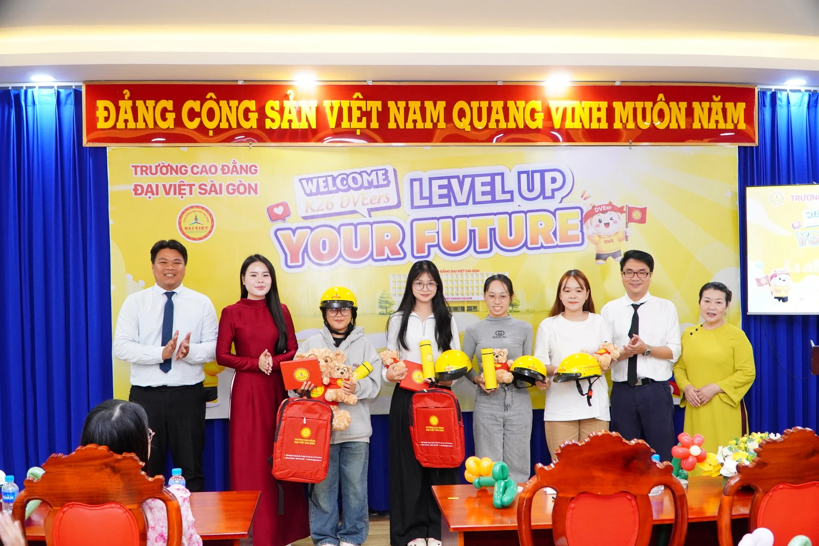 TRƯỜNG CAO ĐẲNG ĐẠI VIỆT SÀI GÒN TỔ CHỨC LỄ CHÀO TÂN SINH VIÊN K26 – ĐỢT 4