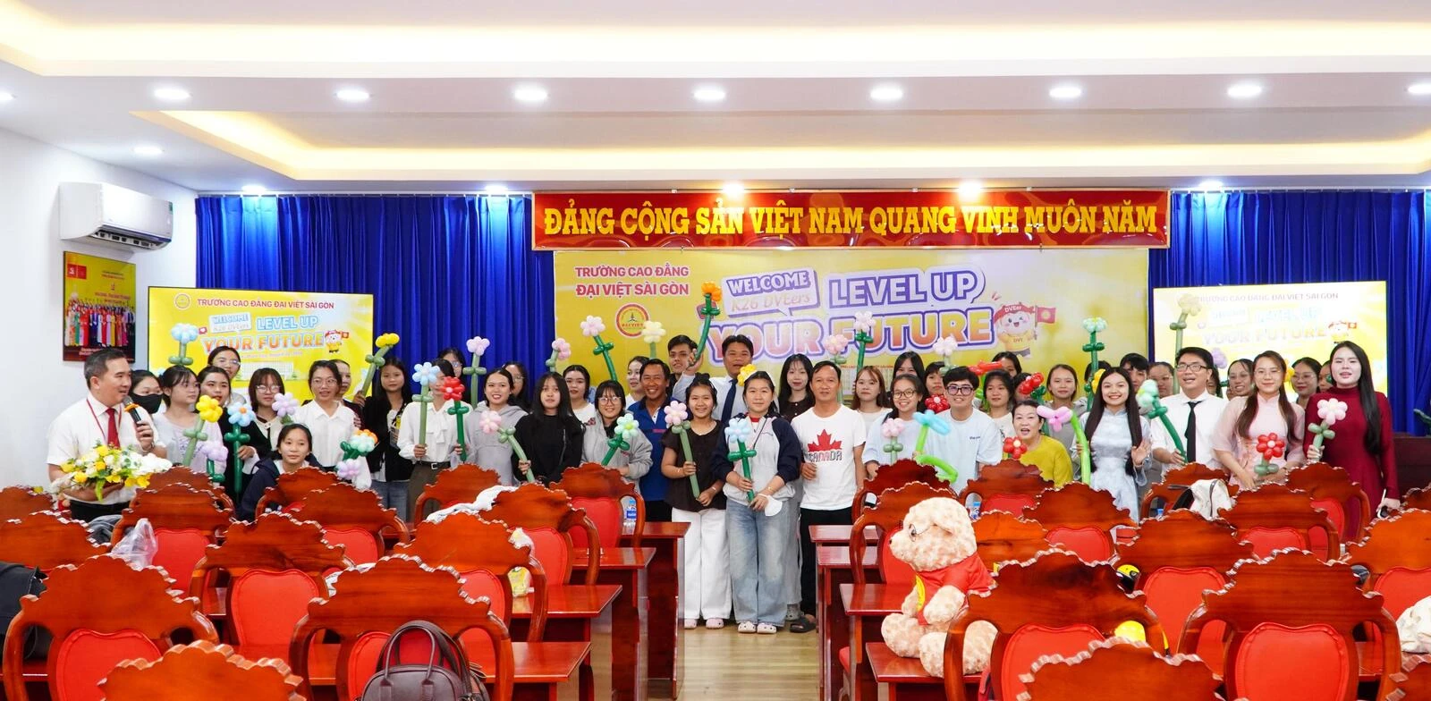 TRƯỜNG CAO ĐẲNG ĐẠI VIỆT SÀI GÒN TỔ CHỨC LỄ CHÀO TÂN SINH VIÊN K26 – ĐỢT 4