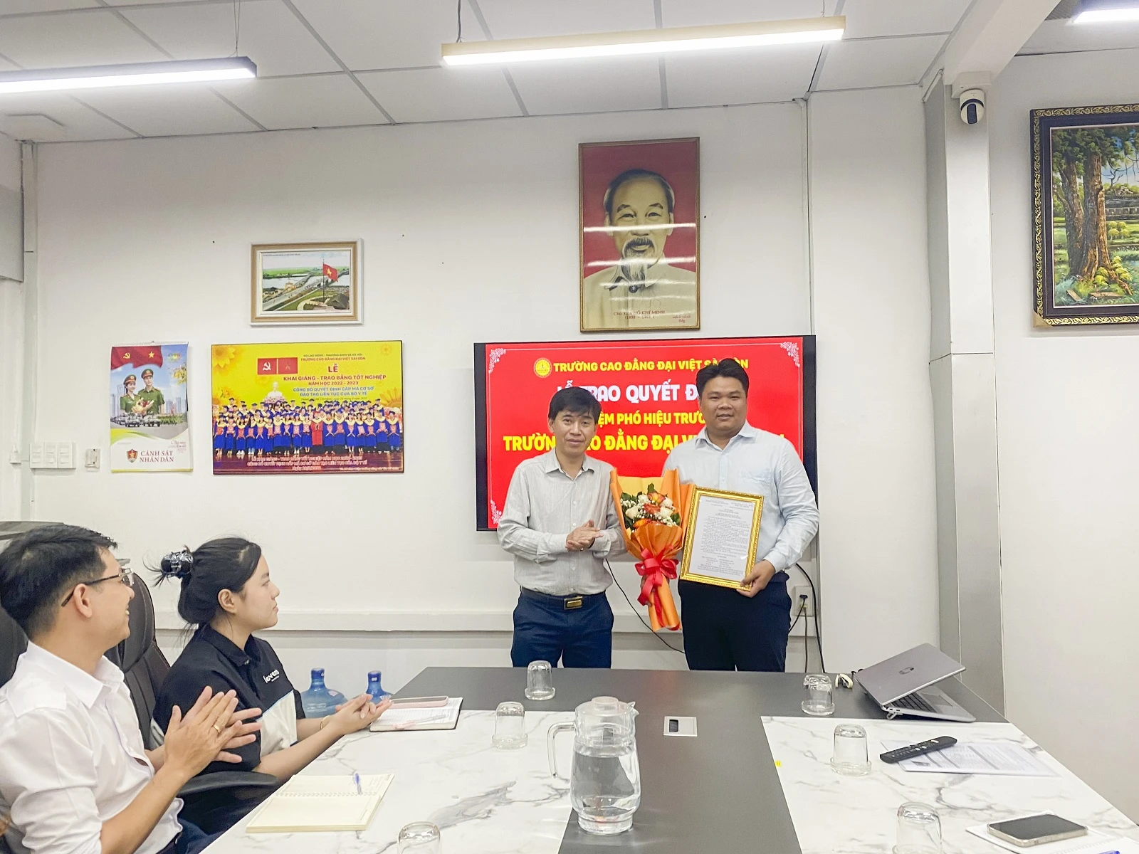 TRƯỜNG CAO ĐẲNG ĐẠI VIỆT SÀI GÒN TỔ CHỨC LỄ QUYẾT ĐỊNH BỔ NHIỆM PHÓ HIỆU TRƯỞNG