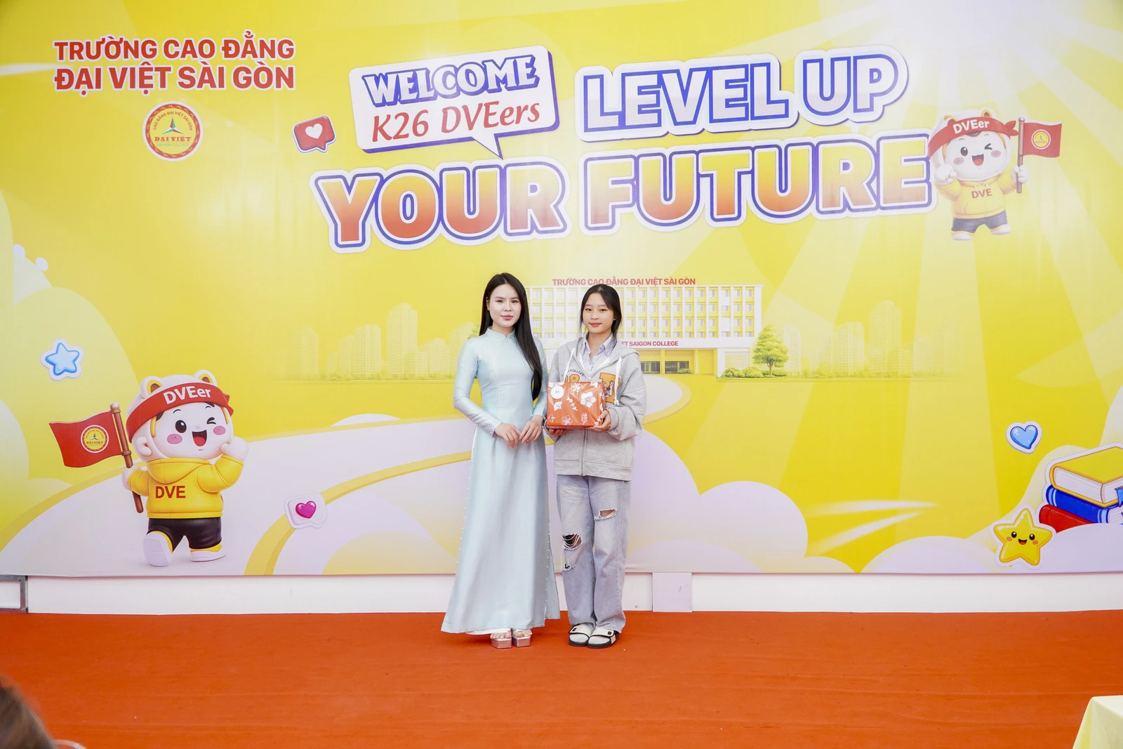 TRƯỜNG CAO ĐẲNG ĐẠI VIỆT SÀI GÒN TỔ CHỨC THÀNH CÔNG LỄ CHÀO ĐÓN TÂN SINH VIÊN K26 – ĐỢT 2