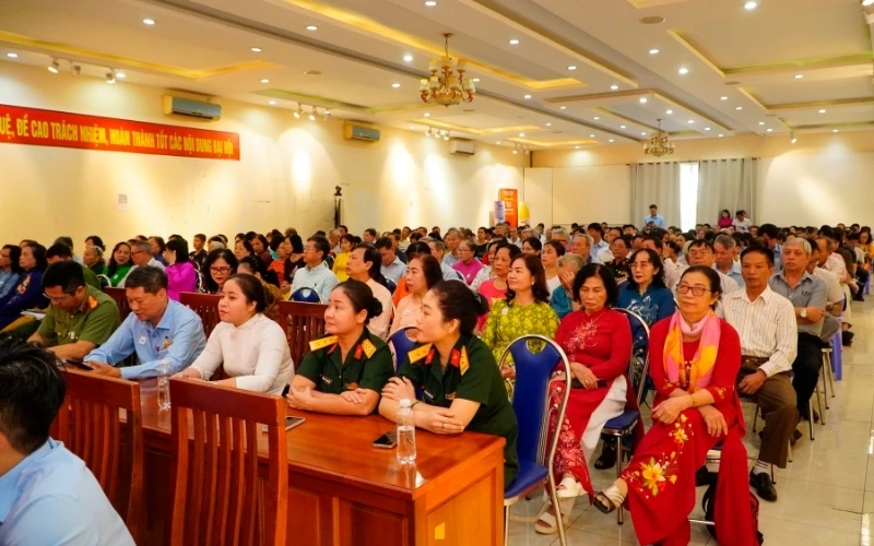 TRƯỜNG CAO ĐẲNG ĐẠI VIỆT SÀI GÒN VINH DỰ NHẬN KHEN THƯỞNG TẠI HỘI NGHỊ TỔNG KẾT CÔNG TÁC NĂM 2025