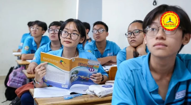 Những Thay Đổi Về Đề Thi Tốt Nghiệp Thpt Từ Năm 2025 | Trường Cao Đẳng Đại Việt Sài Gòn