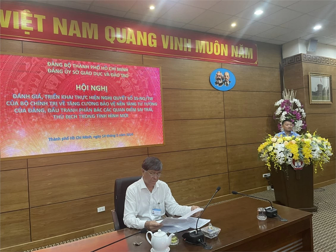 Phải vững niềm tin, có lý luận sắc bén để có thể phản bác, phản biện lại những quan điểm sai trái, thù địch