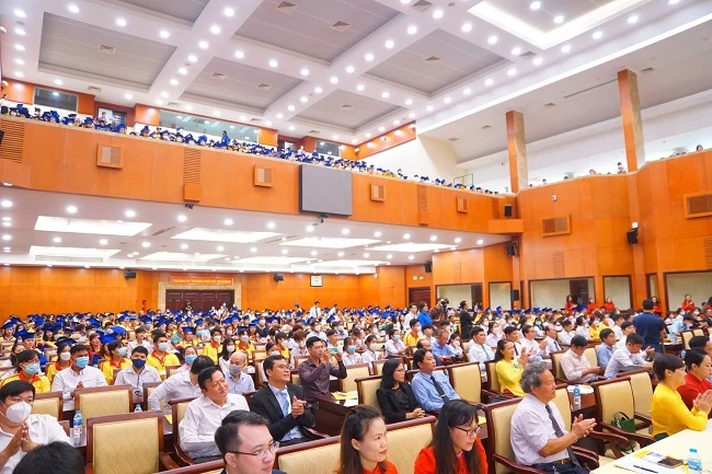 Trường Cao đẳng Đại Việt Sài Gòn tổ chức Lễ Khai giảng-Trao bằng tốt nghiệp năm học 2022-2023 và công bố quyết định cấp mã đào tạo liên tục của Bộ Y tế