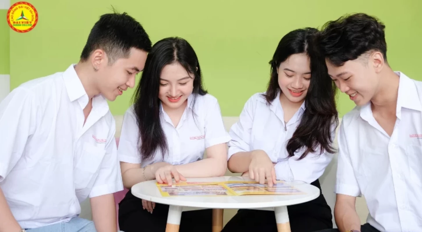 100% Sinh Viên Ngành Tiếng Trung Quốc Có Việc Làm Ngay Sau Khi Tốt Nghiệp | Trường Cao Đẳng Đại Việt Sài Gòn