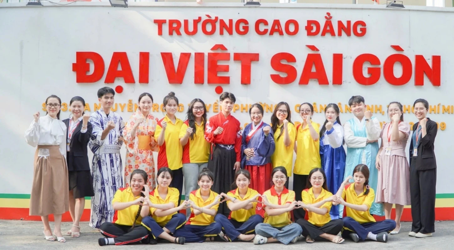 Các Trường Cao Đẳng Đào Tạo Ngành Ngoại Ngữ Nổi Bật | Trường Cao Đẳng Đại Việt Sài Gòn