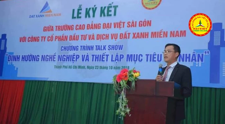 Chương Trình Talkshow Định Hướng Nghề Nghiệp Và Thiết Lập Mục Tiêu Cá Nhân | Trường Cao Đẳng Đại Việt Sài Gòn