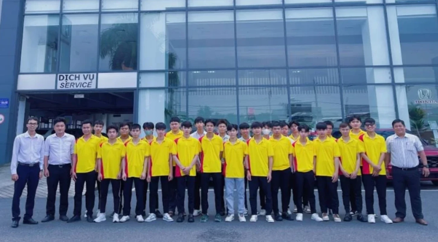 Giới Thiệu Khoa Công Nghệ Ô Tô | Trường Cao Đẳng Đại Việt Sài Gòn