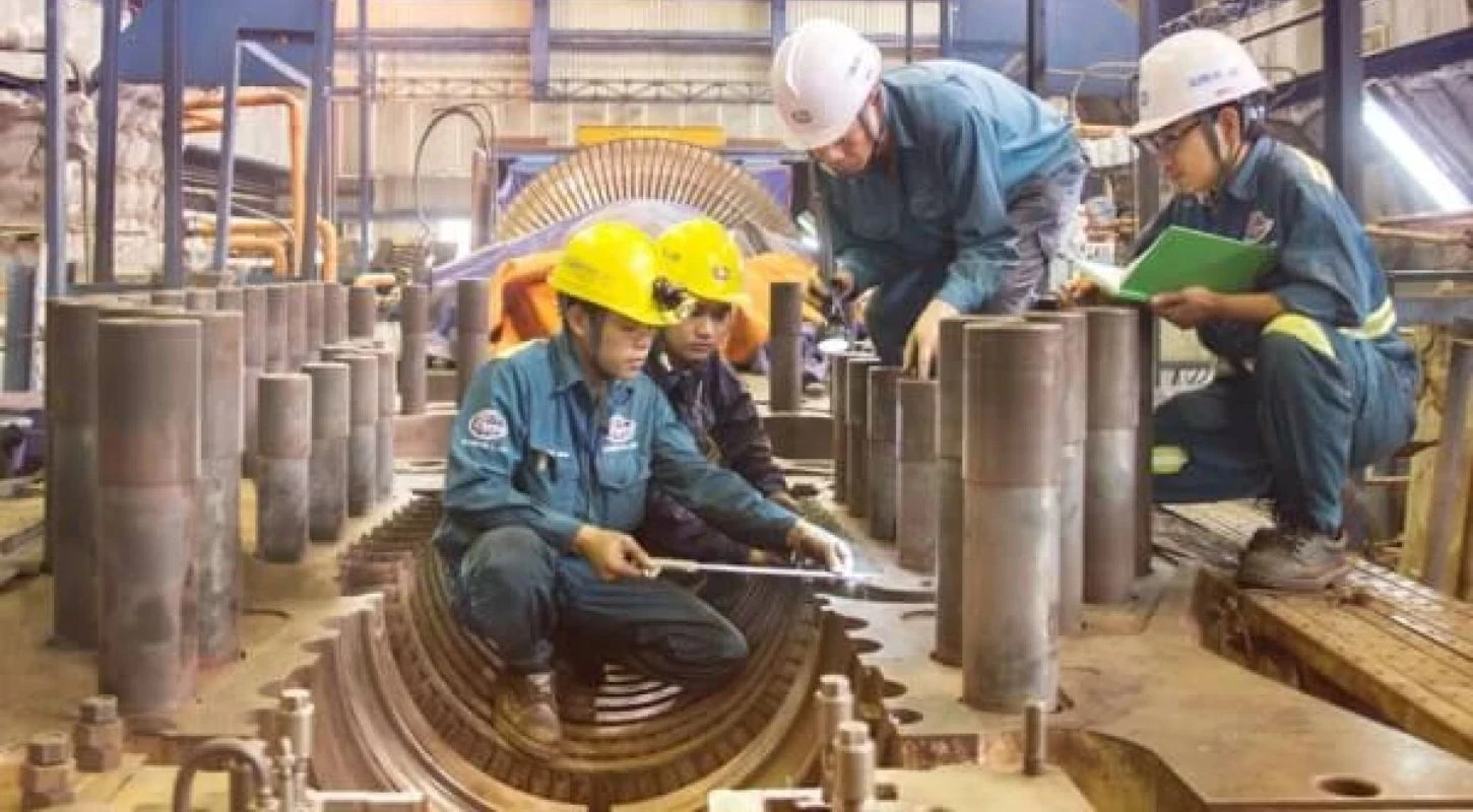 Phát Triển Công Nghiệp Hỗ Trợ Cơ Khí Việt Nam: Thách Thức Và Triển Vọng | Trường Cao Đẳng Đại Việt Sài Gòn