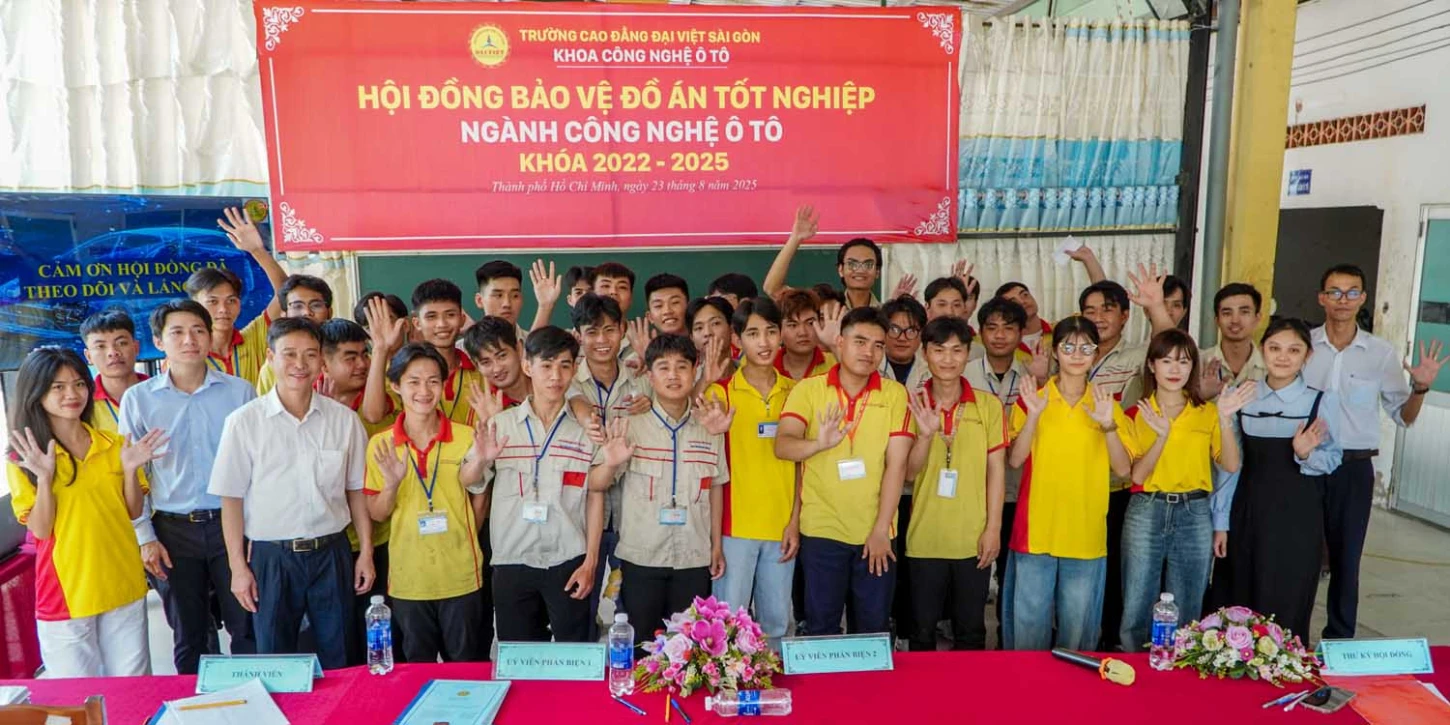  | Trường Cao Đẳng Đại Việt Sài Gòn