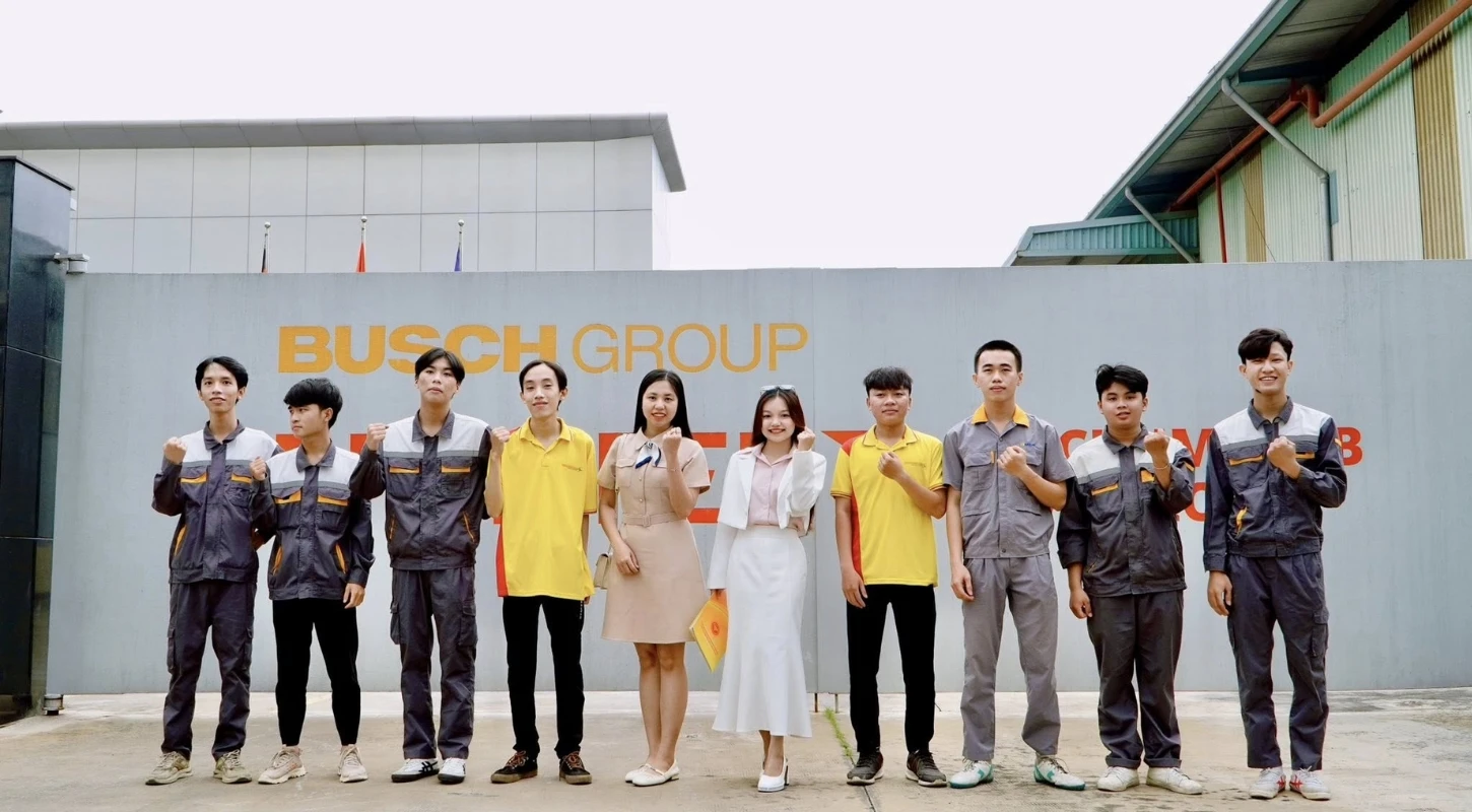 SINH VIÊN NGÀNH CÔNG NGHỆ KỸ THUẬT CƠ KHÍ ĐẠI VIỆT SÀI GÒN THỰC TẬP TẠI CÔNG TY PFEIFFER VACUUM + FAB SOLUTIONS VIỆT NAM | Trường Cao Đẳng Đại Việt Sài Gòn