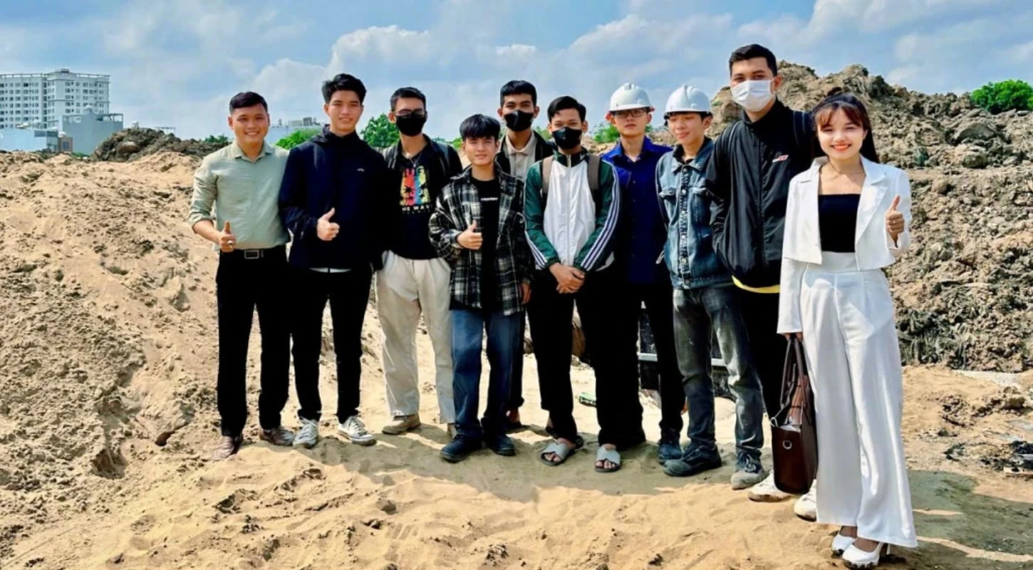 Sinh Viên Thực Tế Với Việc Học Địa Chất Công Trình | Trường Cao Đẳng Đại Việt Sài Gòn