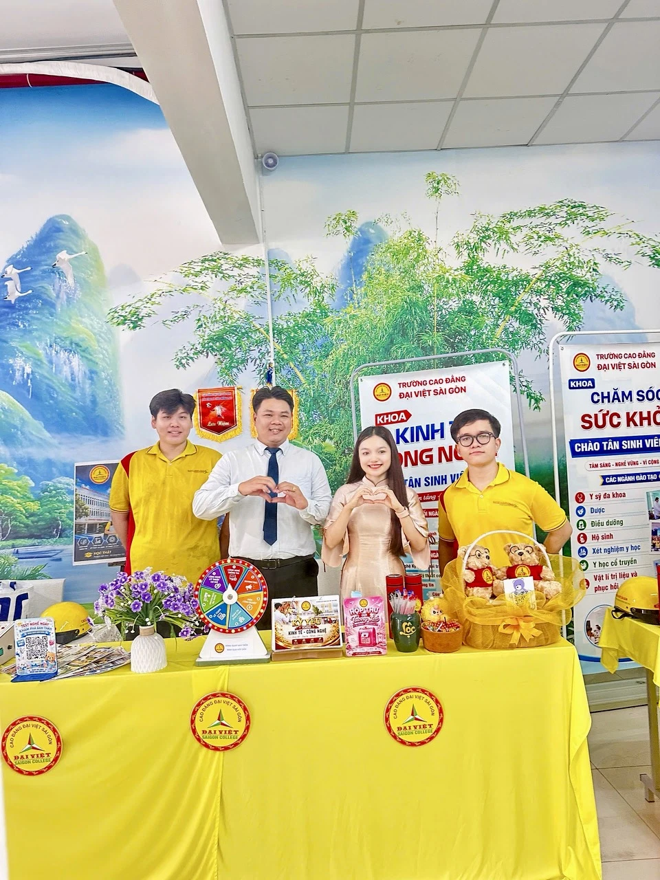 CHÀO ĐÓN TÂN SINH VIÊN KHAI GIẢNG ĐỢT 2 NĂM 2026 – KHỞI ĐẦU HÀNH TRÌNH CHINH PHỤC TƯƠNG LAI