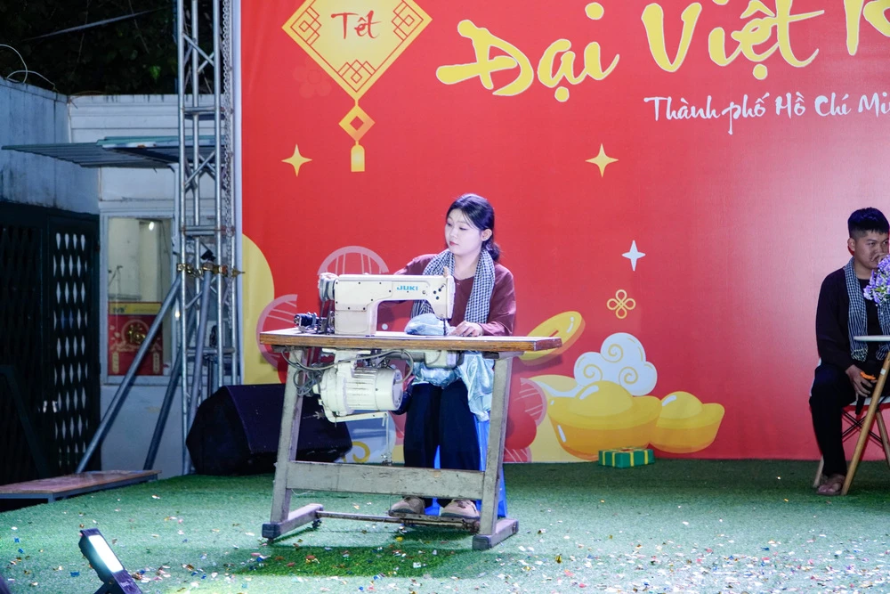 CHÍNH THỨC RA MẮT VỞ KỊCH: GIỮA DÒNG SỐ LIỆU, CÒN MỘT MÁI NHÀ – KHI KINH TẾ BẮT TAY CÙNG CÔNG NGHỆ