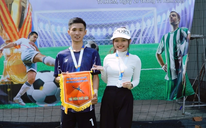 Chúc Mừng Giải Bóng Đá Trường Cao Đẳng Đại Việt Sài Gòn Thành Công Rực Rỡ!