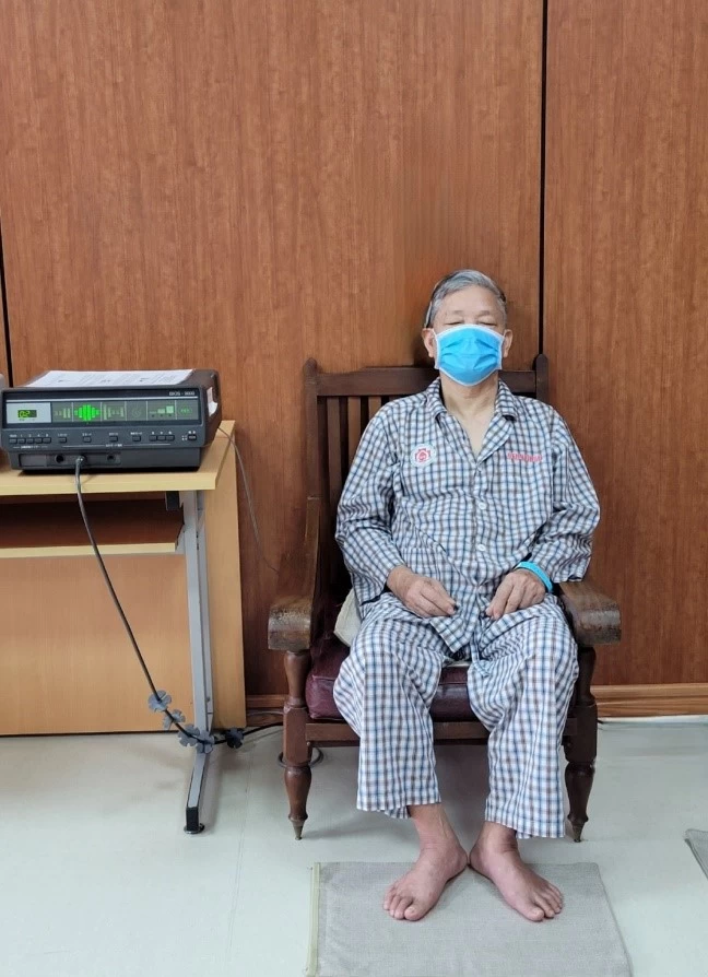 Điều trị mất ngủ bằng cao áp