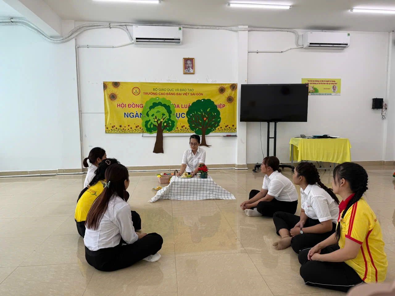 HỘI ĐỒNG BẢO VỆ KHÓA LUẬN TỐT NGHIỆP – NGÀNH GIÁO DỤC MẦM NON | 12/09/2026
