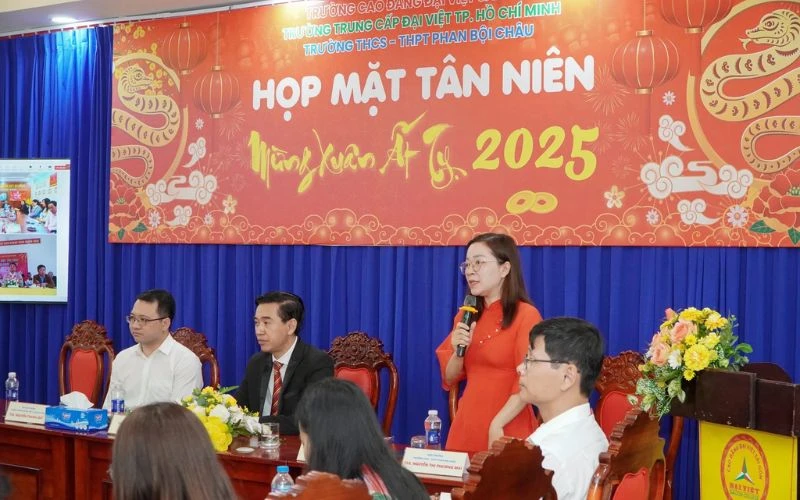 Khoa Công Nghệ Ô Tô Rộn Ràng Tham Gia Tân Niên Trường Cao Đẳng Đại Việt Sài Gòn
