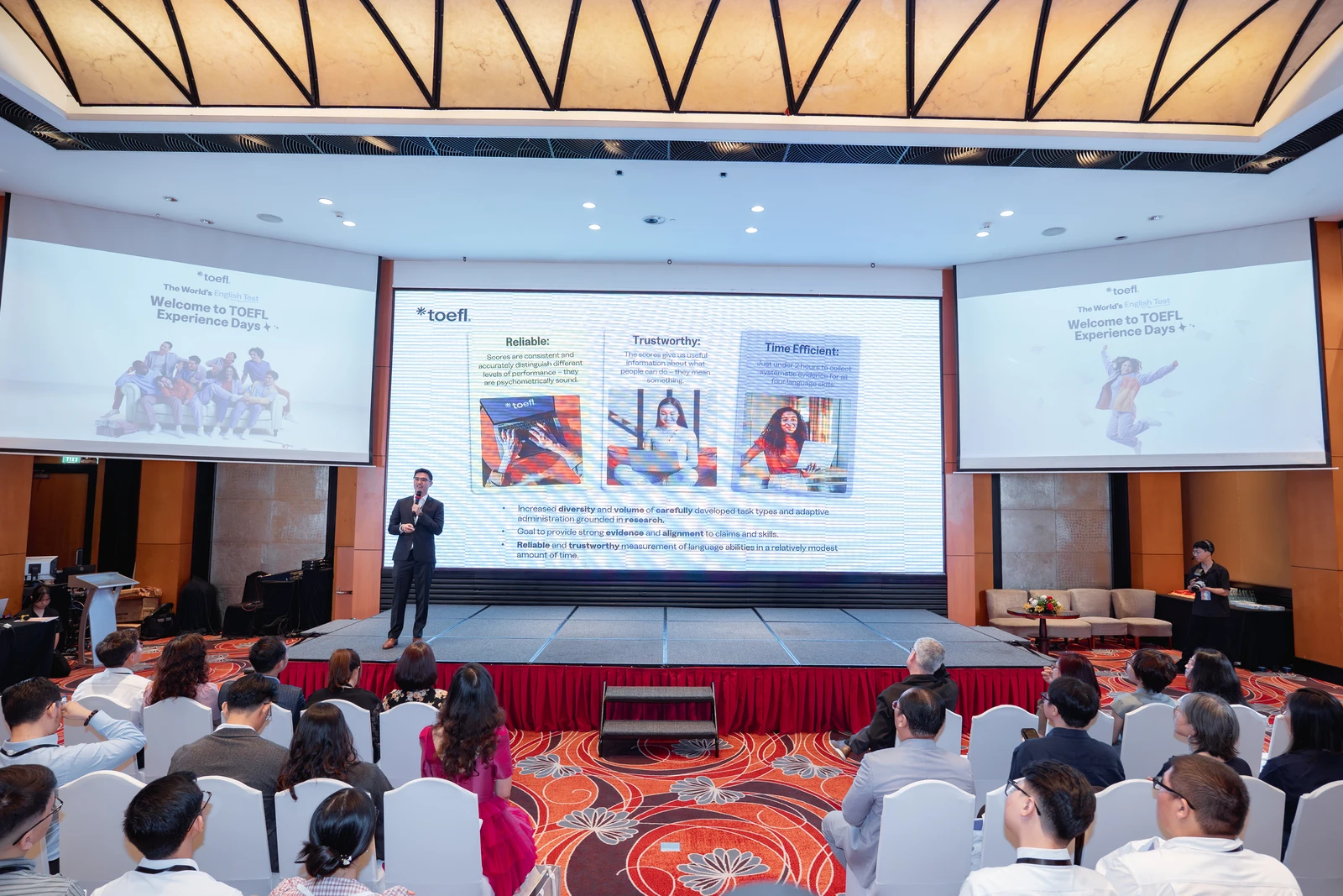 KHOA NGÔN NGỮ THAM DỰ HỘI THẢO “TOEFL EXPERIENCE DAYS” – CẬP NHẬT NHIỀU THÔNG TIN GIÁ TRỊ DÀNH CHO SINH VIÊN