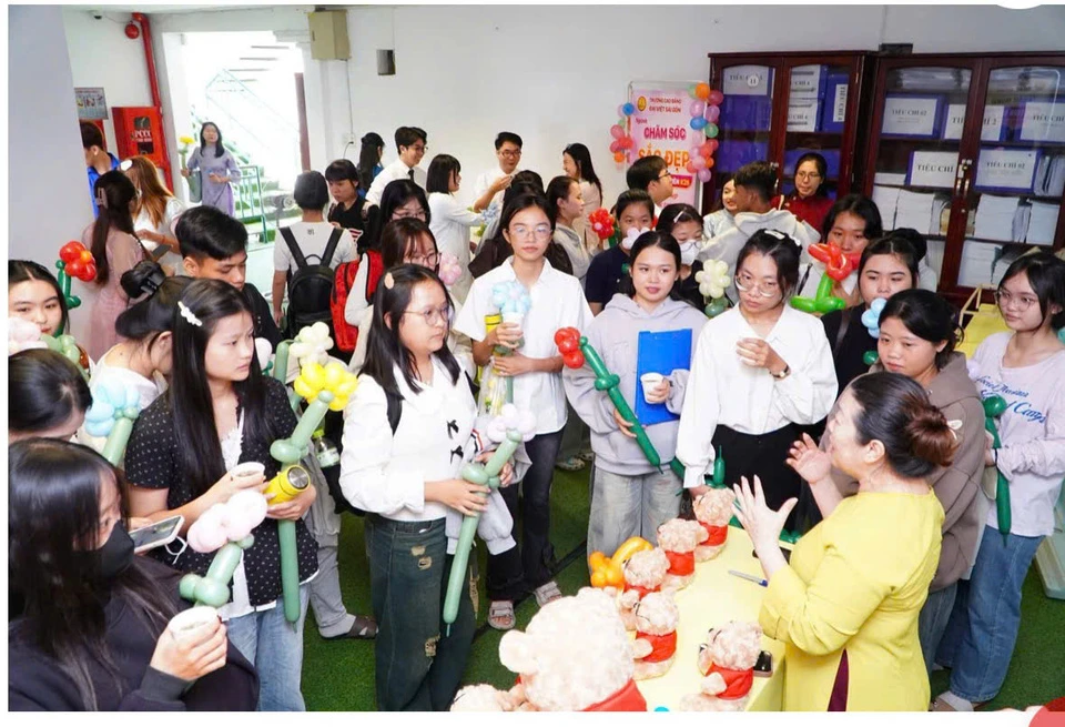 Khoa Sư Phạm – Chạm Nghề, Chạm Yêu Thương