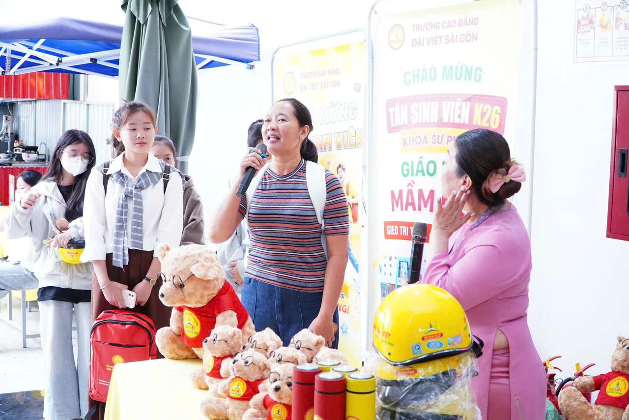 KHOA SƯ PHẠM ĐẠI VIỆT SÀI GÒN CHÀO ĐÓN K26 – HÀNH TRÌNH MỚI BẮT ĐẦU