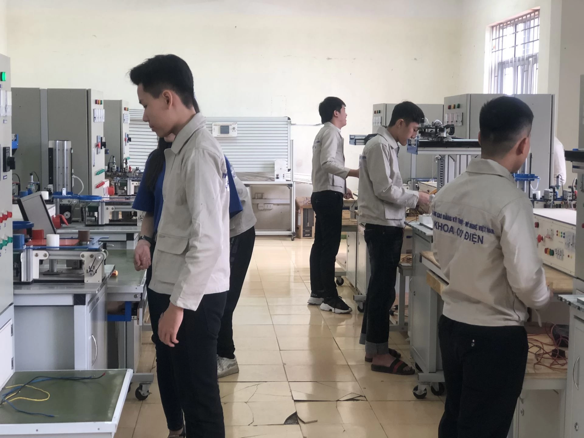 Làm sao để học sinh hào hứng tham gia học nghề?