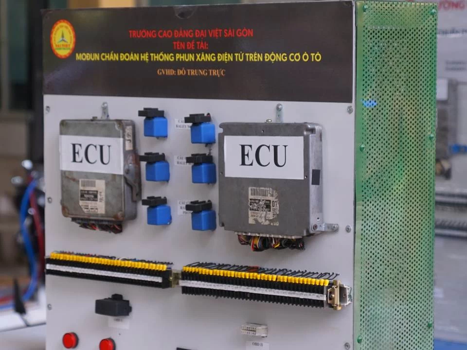 Lễ Bảo Vệ Đồ Án Tốt Nghiệp Ngành Công Nghệ Ô Tô Trường Cđ Đại Việt Sài Gòn Năm 2023 - 2