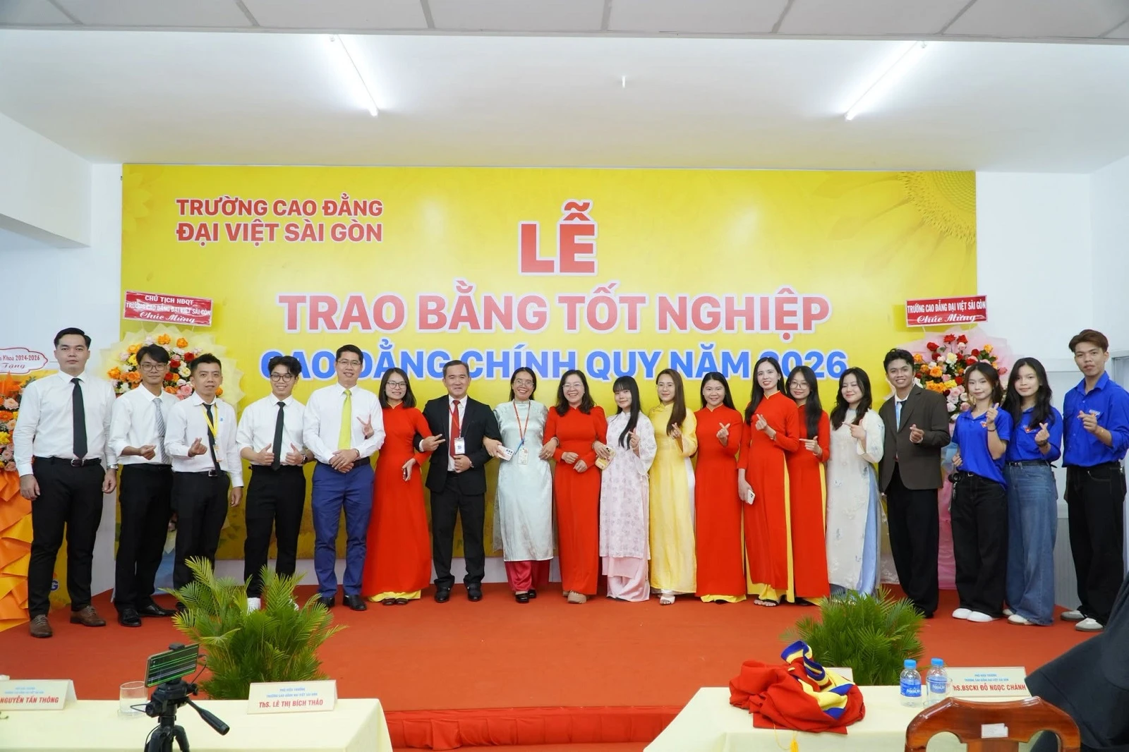 LỄ TRAO BẰNG TỐT NGHIỆP NĂM 2026