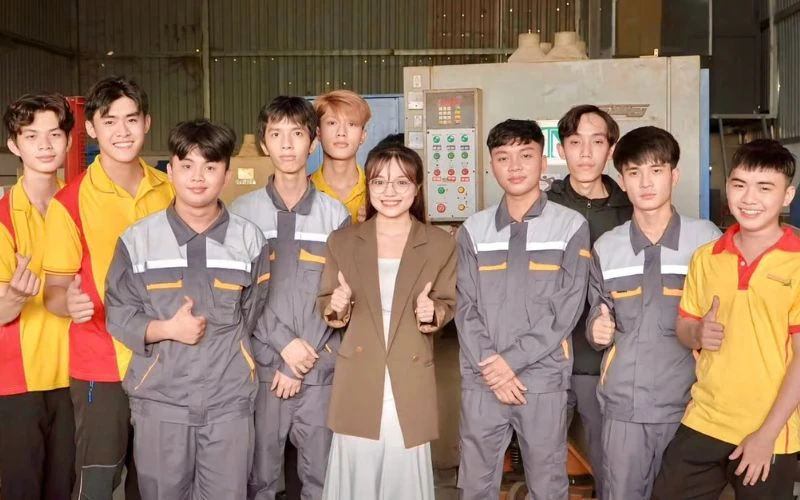 Một Ngày Trải Nghiệm Thực Tế Của Sinh Viên Công Nghệ Kỹ Thuật Cơ Khí