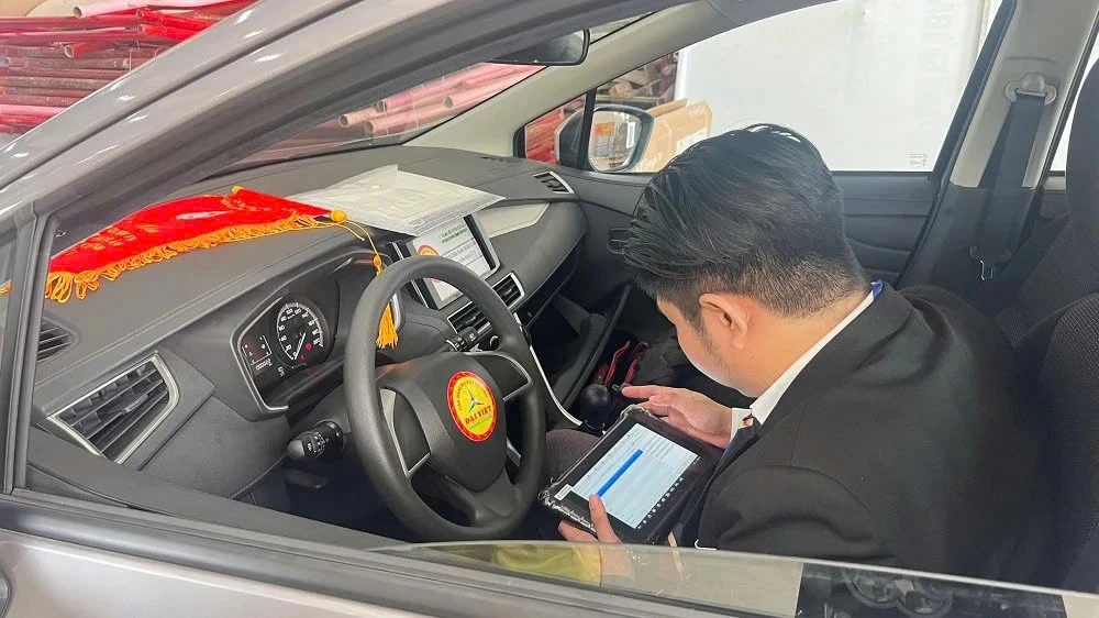 NGÀNH CÔNG NGHỆ Ô TÔ CÓ BỊ THAY THẾ BỞI CÔNG NGHỆ AI HAY KHÔNG?