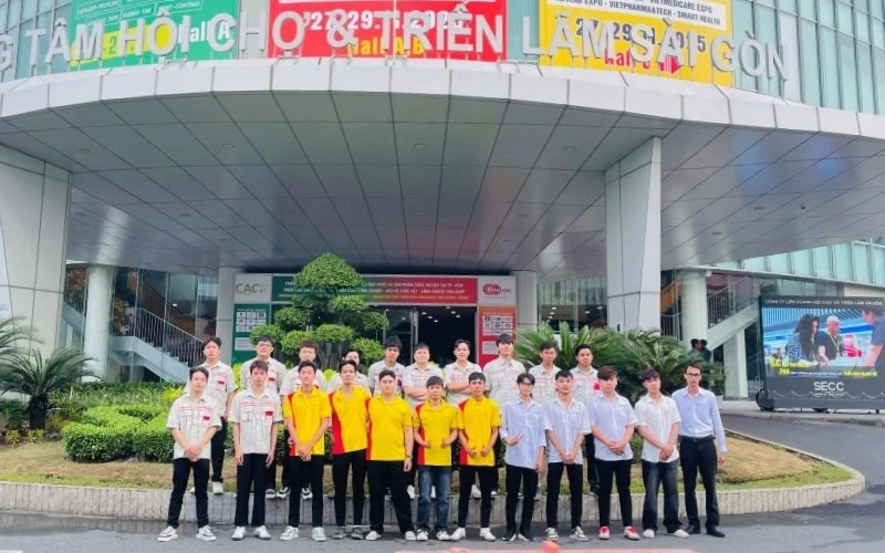 Sinh Viên Công Nghệ Ô Tô Tham Gia Hội Thi Tay Nghề Hàn Quốc Tế – WT.SG25