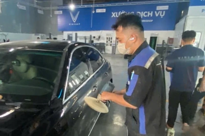 Sinh Viên Khoa Công Nghệ Ô Tô – Cđ Đại Việt Sài Gòn Khởi Động Kỳ Thực Tập Tại Vinfast