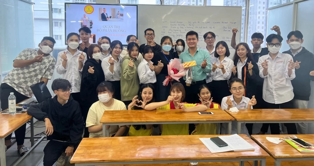 Thay Lời Tri Ân Và Chào Mừng Ngày Nhà Giáo Việt Nam 20/11/2022 - 2