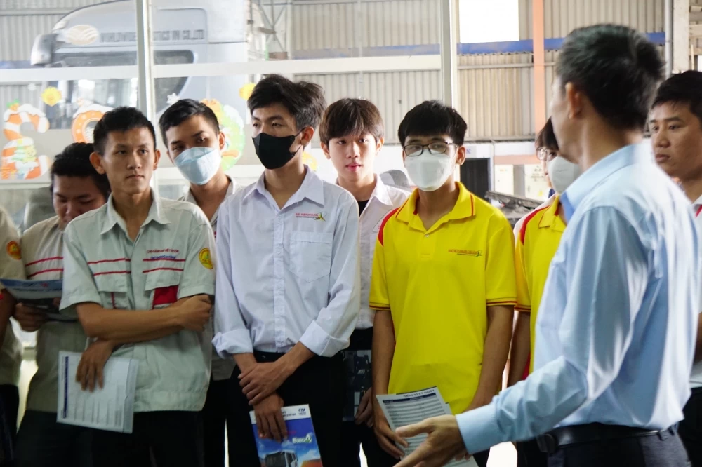 Trở Thành Kỹ Sư Thực Hành Công Nghệ Ô Tô Tương Lai Với Khoa Công Nghệ Ô Tô Trường Cao Đẳng Đại Việt Sài Gòn - 3