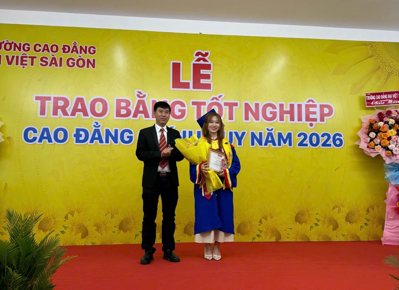VINH DANH THỦ KHOA ĐẦU RA NGÀNH GIÁO DỤC MẦM NON NĂM 2026