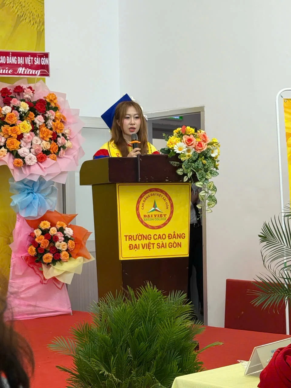 VINH DANH THỦ KHOA ĐẦU RA NGÀNH GIÁO DỤC MẦM NON NĂM 2026