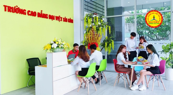 Nhân sự | Trường Cao Đẳng Đại Việt Sài Gòn